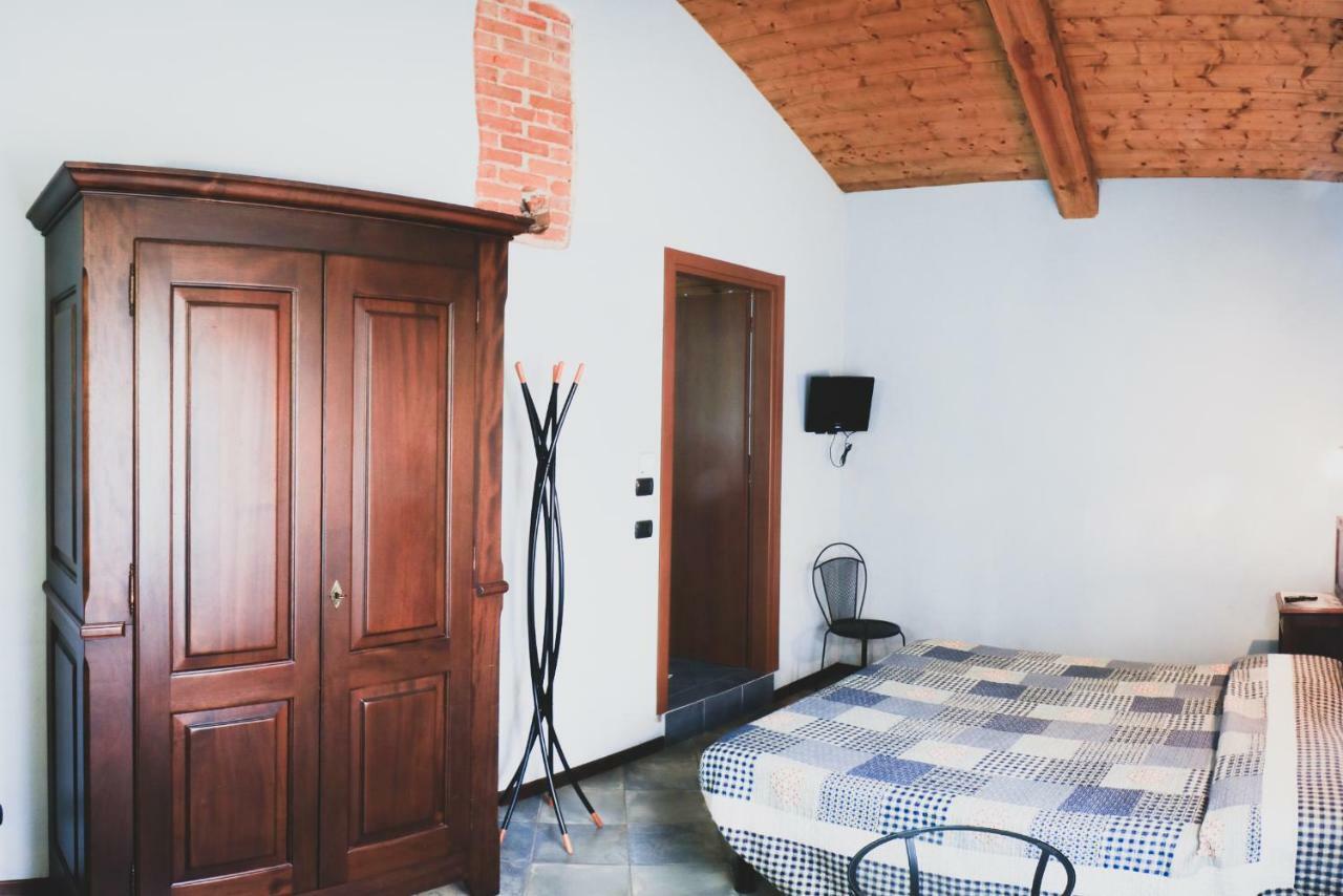 Agriturismo Fiori Di Zucca Fossano Exterior foto