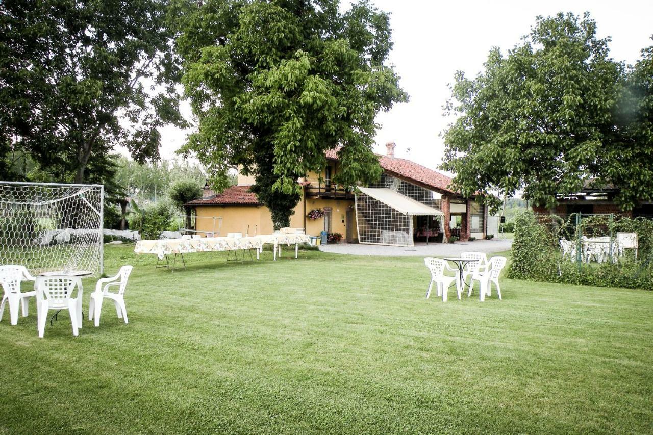 Agriturismo Fiori Di Zucca Fossano Exterior foto